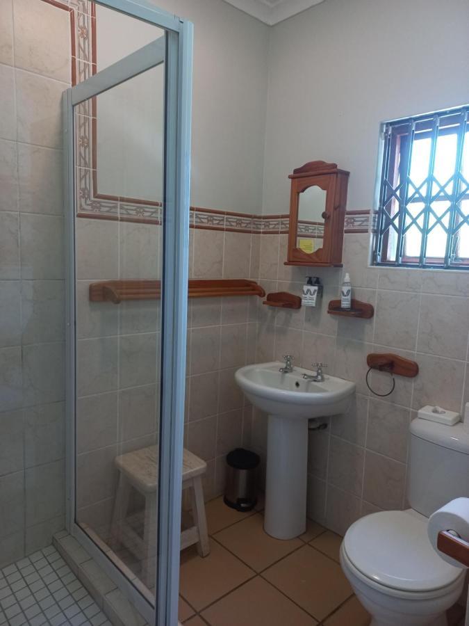 Dreamers Guesthouse - No Loadshedding King William's Town Εξωτερικό φωτογραφία