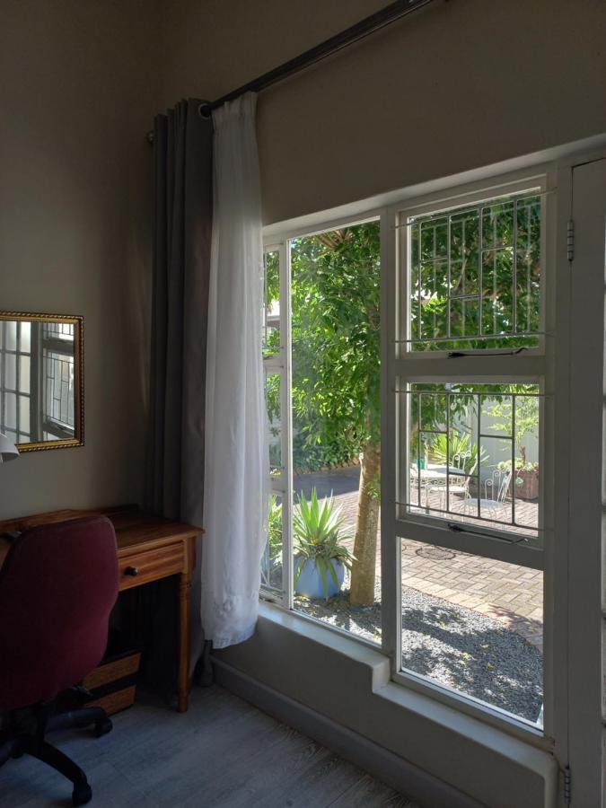 Dreamers Guesthouse - No Loadshedding King William's Town Εξωτερικό φωτογραφία